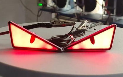 Eyes of Fury | Ojos de Fuego LED para Moto